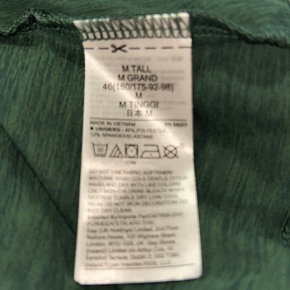 Tall GapFit Brushed Tech Jersey Tee Pine Green - Picture 6 of 12